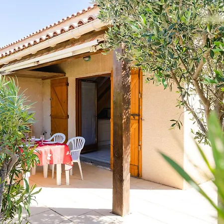 Villa Pavillon 5 Couchages Avec Piscine Proche Plage, Terrasse Et Parking Prive A - Fr-1-409-231 *